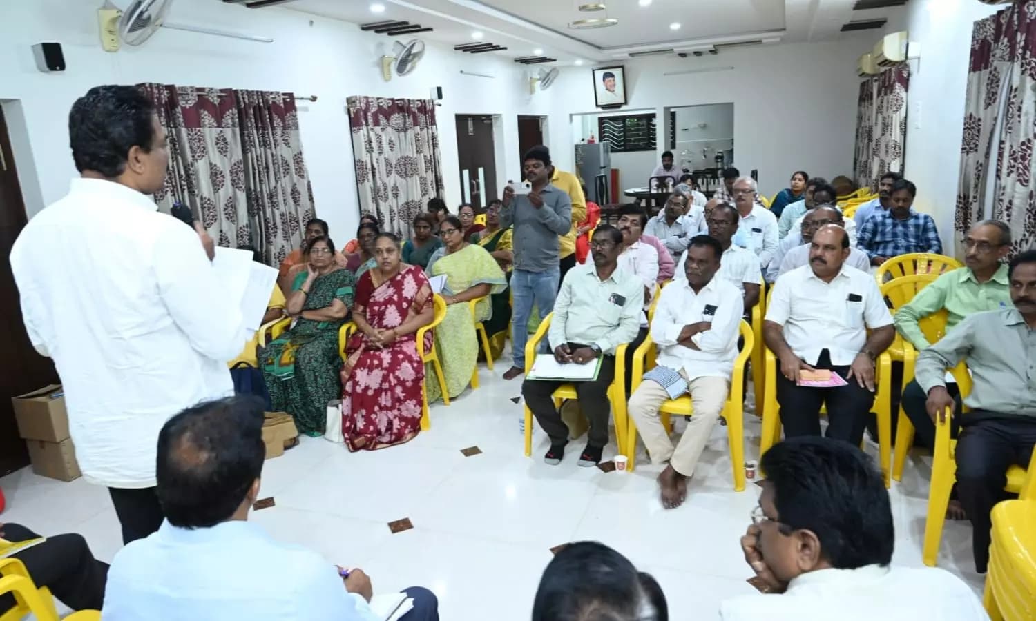 రాష్ట్రంలో పెనమలూరుప్రభుత్వ బడులు టాప్-10లో నిలవాలి
