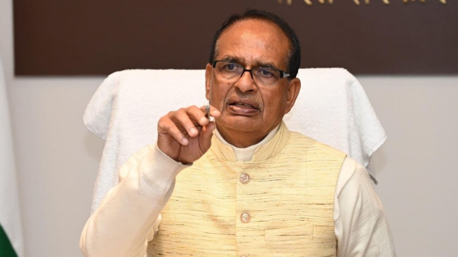 Shivraj Singh Chouhan To Vasundhara Raje Naveen Patnaik To Mamata Banerjee Shifting Sands Of State Leadership In Recent Years