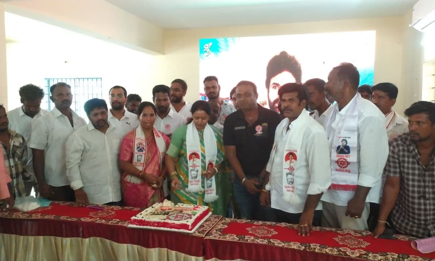 చిత్తూరులో పవన్ కళ్యాణ్ బర్త్ డే వేడుకలు